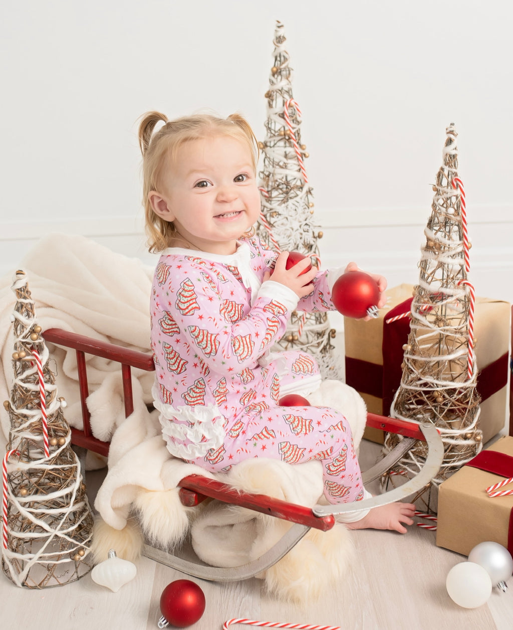Christmas Cake Cutie Bamboo Pajamas